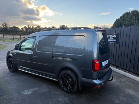 2018 Volkswagen Caddy - thumbnail 4