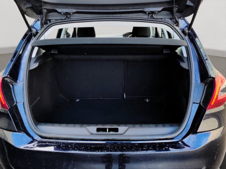 2018 Peugeot 308 1.6 HDi 100bhp Active €11,950 thumbnail