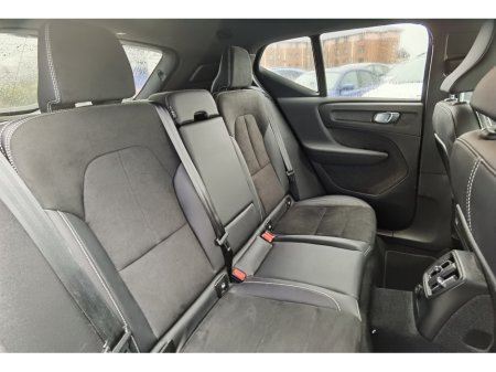2021 Volvo XC40 1.5 T4 R-DESIGN RECHARGE - FINANCE AVAILABLE - CALL US TODAY ON 01 492 6566 OR 087-092 5525 €24,950 thumbnail