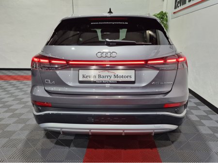 2024 Audi Q4 e-tron 45 S LINE (TECH PACK / 82KWH BATTERY) 282BHP AUTOMATIC **ONE OWNER / APPLE CARPLAY / ADAPTIVE CRUISE CONTROL / FULL LEATHER / SONOS PREMIUM SOUND / SAT NAV / REVERSE CAMERA / WIRELESS PHONE CHARGING** €43,900 thumbnail