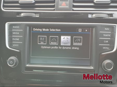 2017 Volkswagen Golf - thumbnail 16