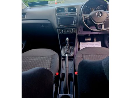 2014 Volkswagen Polo DBA-6RCJZ 5DR AUTO €8,995 thumbnail