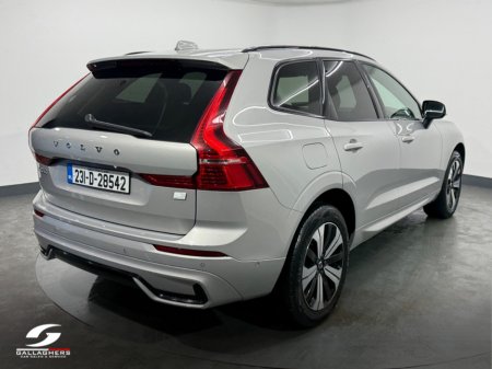 2023 Volvo XC60 - thumbnail 6