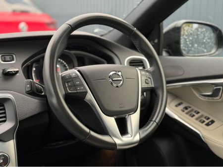 2018 Volvo V40 ** DEPOSIT TAKEN ** CROSS COUNTRY 4WD - 2.0L DIESEL - AUTO - 12M WARRANTY - CAR: 1733 €19,950 thumbnail