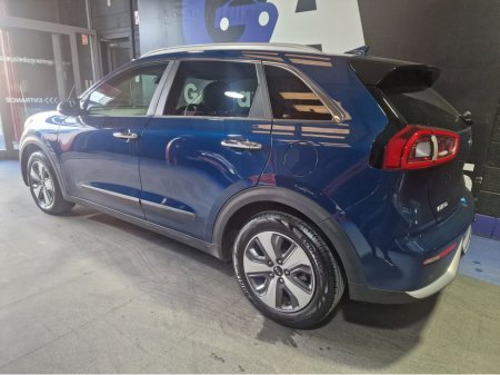 2019 Kia Niro - thumbnail 6