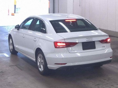 2017 Audi A3 1.4TFSI - FACTORY ALLOYS - CRUISE CONTROL - REVERSE CAMERA €18,450 thumbnail