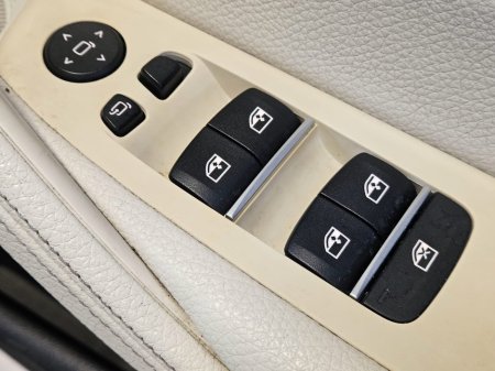 2020 BMW 5 Series 520d M Sport Auto €33,950 thumbnail