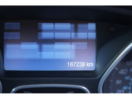 2012 Ford Focus - thumbnail 15