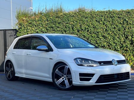 2014 Volkswagen Golf R 4MOTION 2.0 TSI AUTO // LEATHER R SPORT INTERIOR // 300 BHP // LAP TIMER // ADAPTIVE CRUISE CONTROL