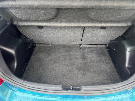 2012 Toyota Yaris 1.33 Dual VVT-i 3Dr Terra €6,195 thumbnail