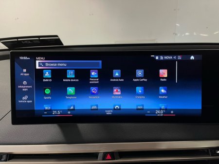 2022 BMW iX - thumbnail 16