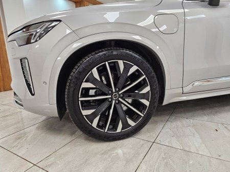 2025 Volvo XC90 ULTRA MODEL ! €85,950 thumbnail