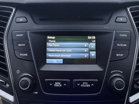 2015 Hyundai Santa Fe 4WD EXECUTIVE 4DR €11,800 thumbnail