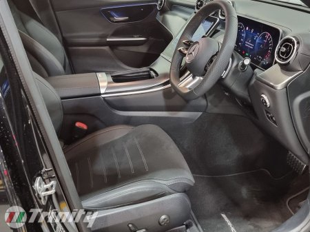 2025 Mercedes-Benz GLC Class - thumbnail 8