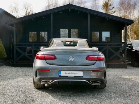 2022 Mercedes-Benz E Class - thumbnail 5