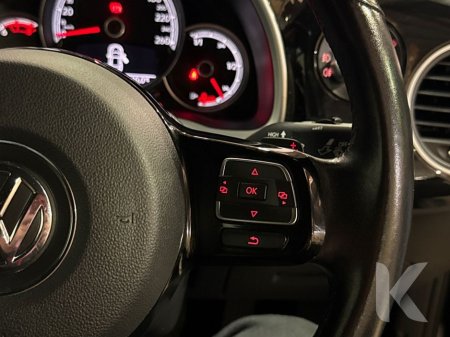 2019 Volkswagen Beetle - thumbnail 12