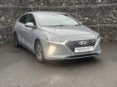 2020 Hyundai Ioniq PREMIUM SE PHEV S-A €19,638 thumbnail