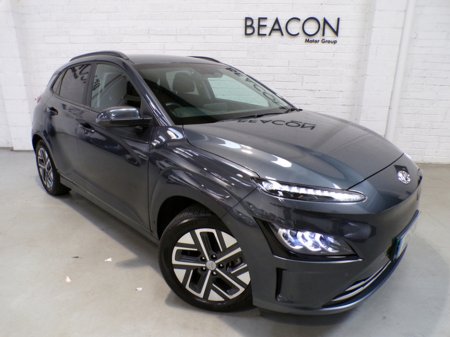 2022 Hyundai Kona 2022*ONLY 25,000 MILES*64KWH HYUNDAI KONA PREMIUM EV*484KM RANGE*FULL HYUNDAI SERVICE HISTORY*PREMIUM PACK*2 CHARGER*1 OWNER*FANTASTIC CONDITION SPEC Bluetooth,Apple car-play,Centre Armrest,Climate Co €21,900