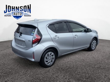 2018 Toyota Aqua 1.5 Petrol Auto €13,950 thumbnail