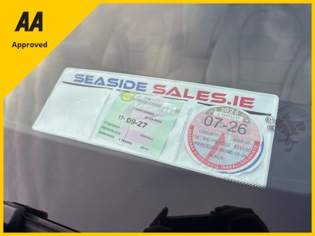 2017 Mercedes-Benz C Class - thumbnail 6