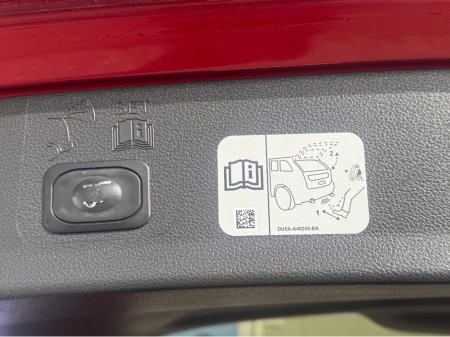 2019 Ford Kuga TITANIUM 1.5 TDCI 120PS 4DR MAN €17,400 thumbnail