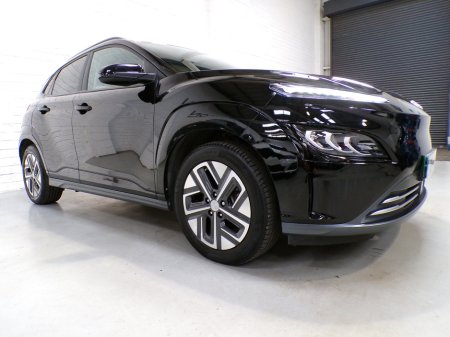 2022 Hyundai Kona 2022*ONLY 26,000 MILES*64KWH HYUNDAI KONA PREMIUM EV*484KM RANGE*FULL HYUNDAI SERVICE HISTORY*GRADED A BATTERY HEALTH WITH REPORTS*PREMIUM PACK*2 CHARGER*1 OWNER*FANTASTIC CONDITION SPEC Bluetooth,App €21,900 thumbnail