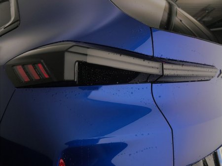 2025 BMW XM 50e €129,900 thumbnail