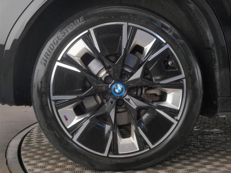 2023 BMW iX3 - thumbnail 12