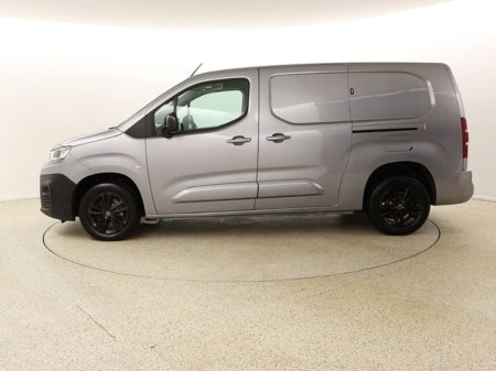 2022 Citroen Berlingo  €13,995