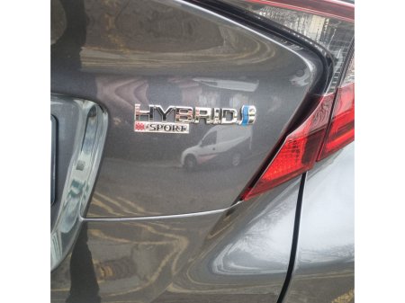 2023 Toyota C-HR HYBRID SPORT 4DR AUTO €25,950 thumbnail