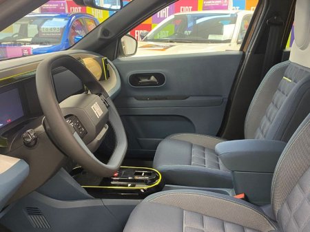 2026 Fiat Grande Panda  €22,995 thumbnail