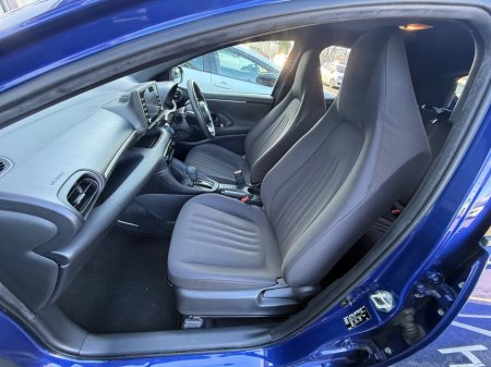 2021 Toyota Yaris - thumbnail 23