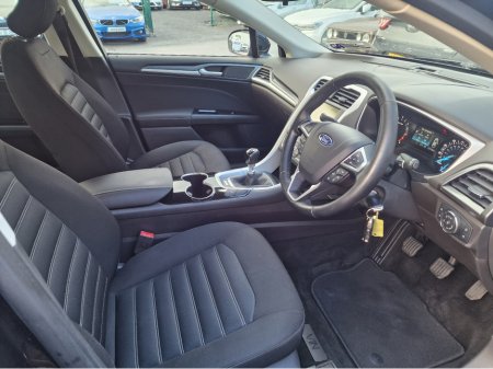 2016 Ford Mondeo - thumbnail 15