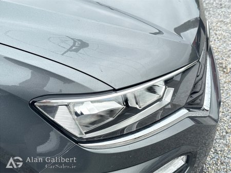 2021 Volkswagen T-Roc - thumbnail 19