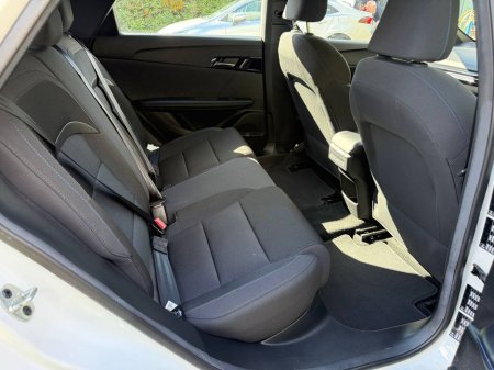 2024 MG 4 - thumbnail 8