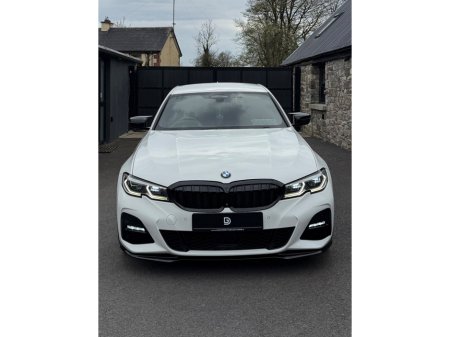 2019 BMW 3 Series - thumbnail 2