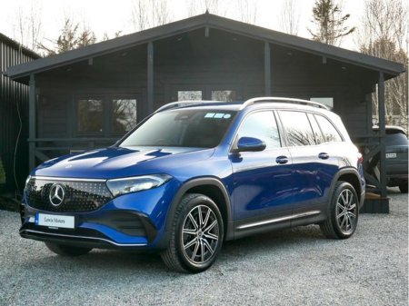 2025 Mercedes-Benz EQB - thumbnail 3