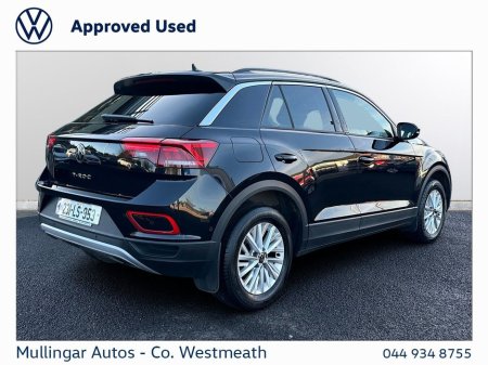 2023 Volkswagen T-Roc 2.0 TDI 116HP Life €28,950 thumbnail