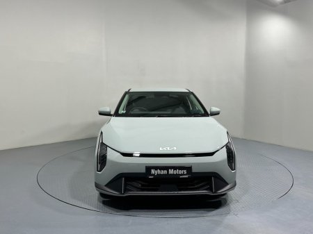 2026 Kia EV4 - photo 2