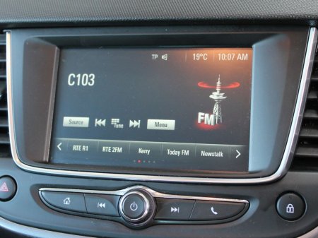 2018 Opel Crossland X SE 1.6cdti 99PS 5DR €13,750 thumbnail