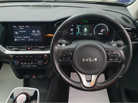 2022 Kia e-Niro - thumbnail 17