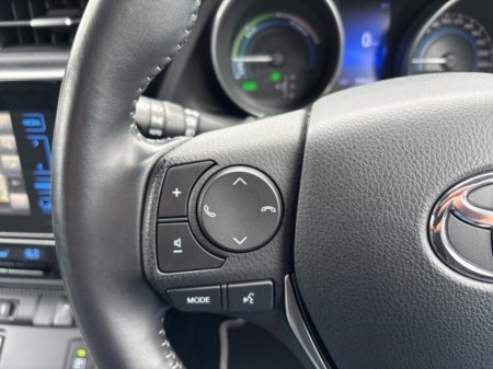 2018 Toyota Auris - thumbnail 16