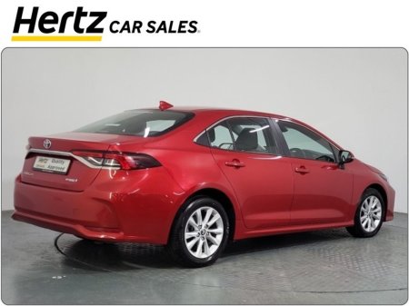 2023 Toyota Corolla LUNA SALOON 1.8 Petrol Automatic €22,795 thumbnail