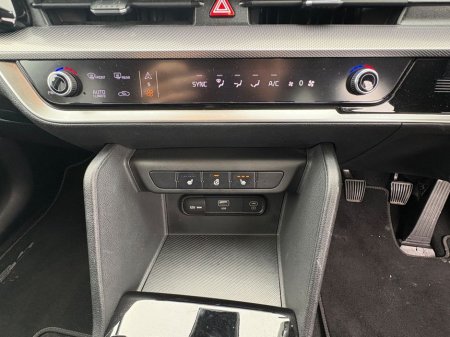 2023 Kia Sportage - thumbnail 16