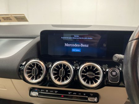 2021 Mercedes-Benz EQA EQA 250 €22,995 thumbnail