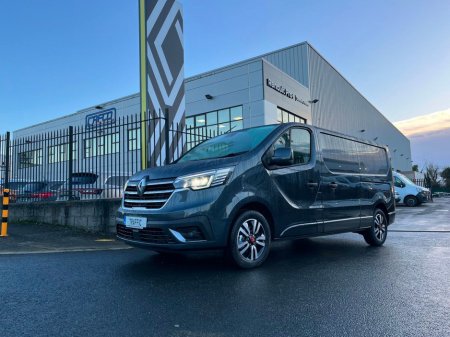 2025 Renault Trafic AUTO EXTRA SPORT AVAIABLE FOR JULY