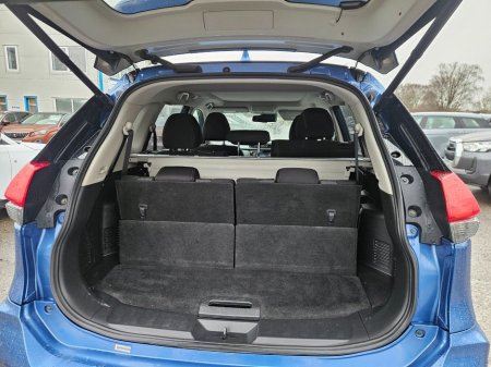 2018 Nissan X-Trail 1.6 SV Premium 7 Seat 19 A 4DR €17,990 thumbnail