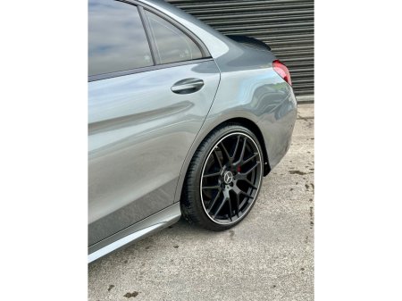 2018 Mercedes-Benz C Class  €28,995