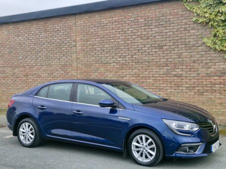 2017 Renault Megane - thumbnail 21