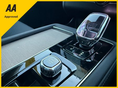 2025 Volvo XC90 - thumbnail 16